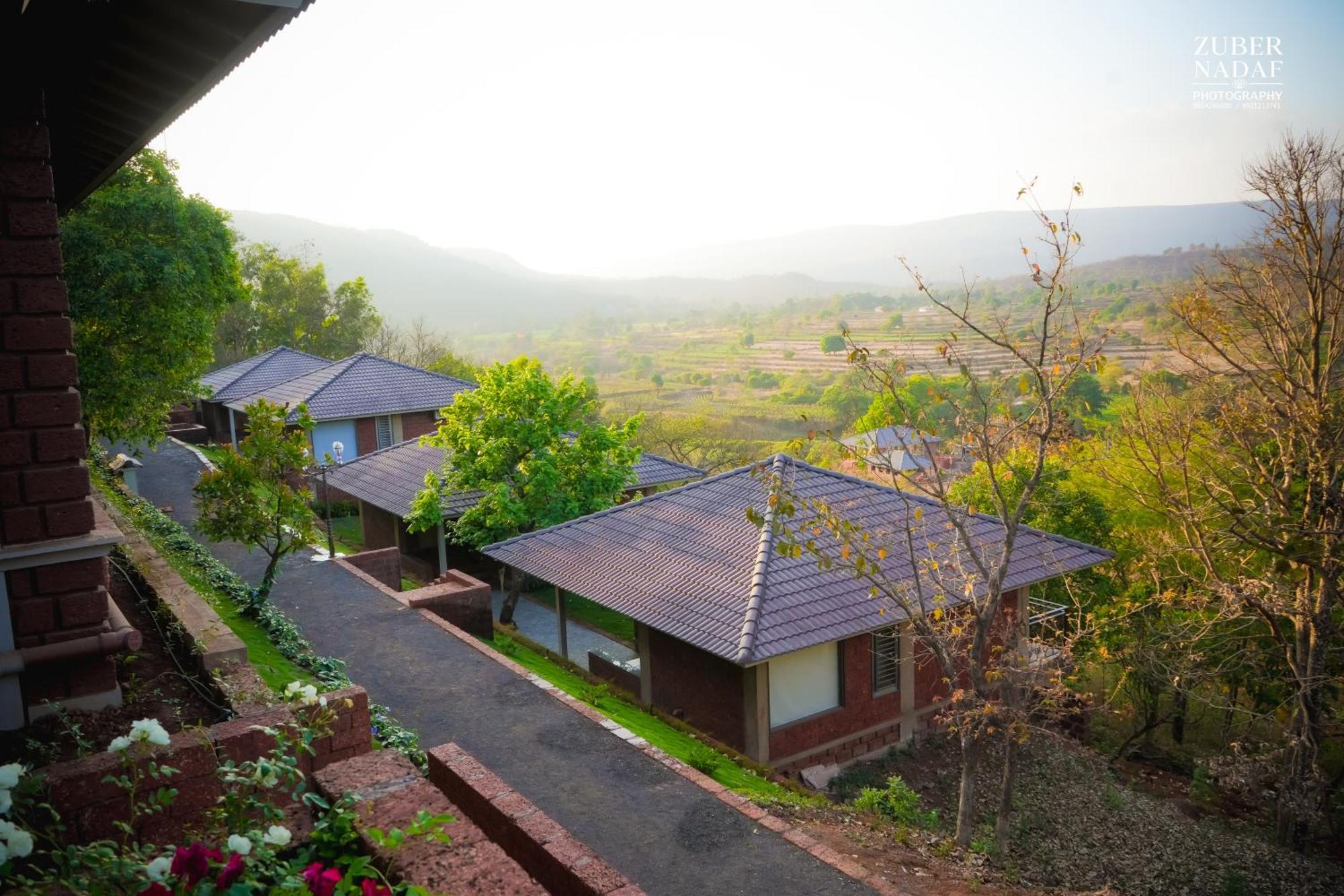 Kireina Wellness Resort Koynanagar Eksteriør billede